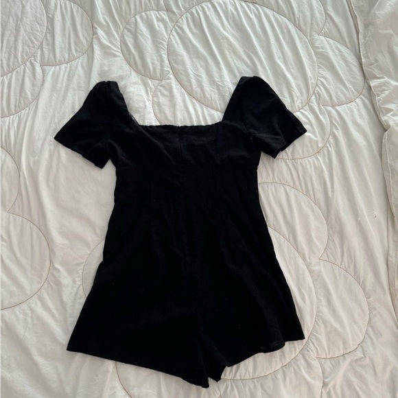 BLACK ROMPER - Picture 3 of 4